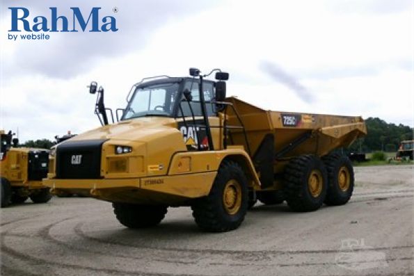 دامپ تراک مفصلدار کاترپیلار مدل 725C2