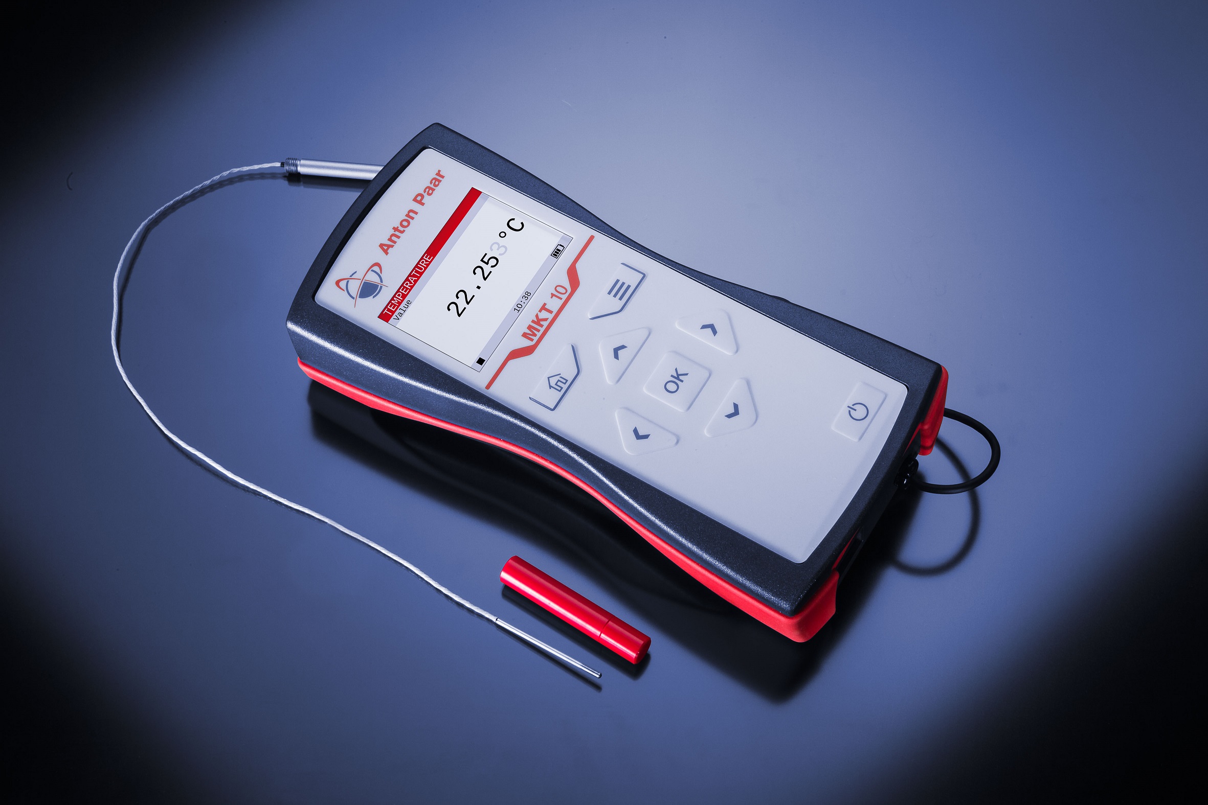 ترمومتر و کالیبراتور دمایی MKT10 