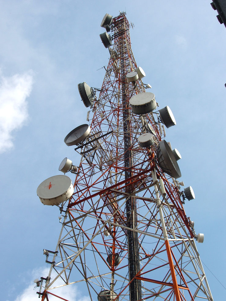 دکلهای مخابراتی خود ایستای مشبک (Lattice)